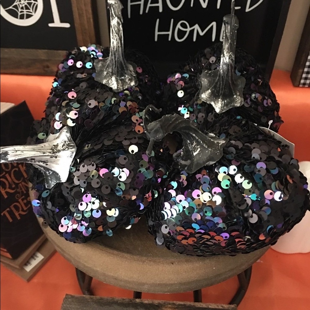 Mini Sequin Pumpkin